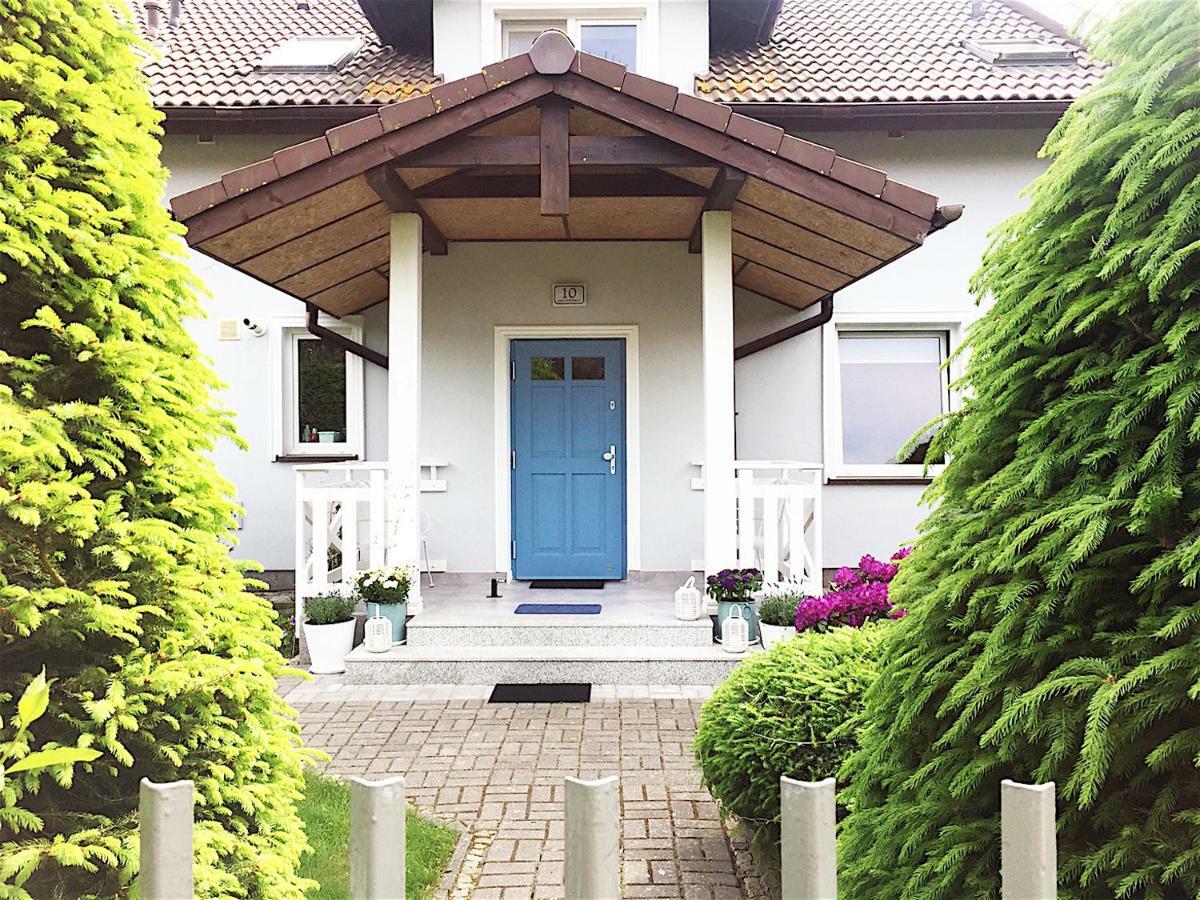 Szary Domek Apartamenty Ustka Exterior foto